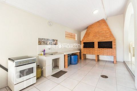 Image 9 - 878376