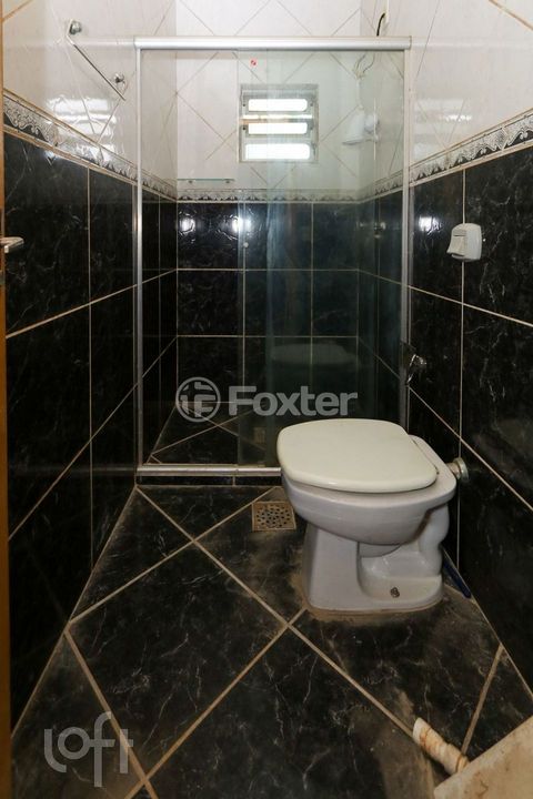 Image 9 - 878377