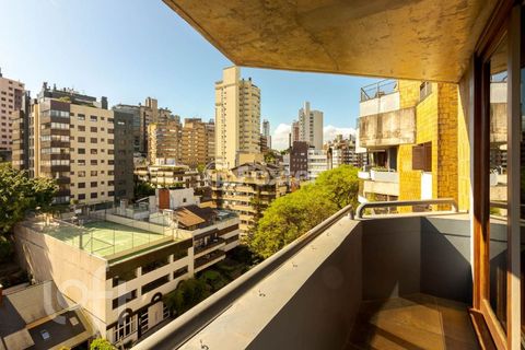 Image 17 - 878379