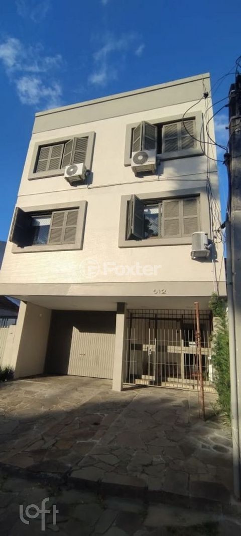 Image 7 - 878394