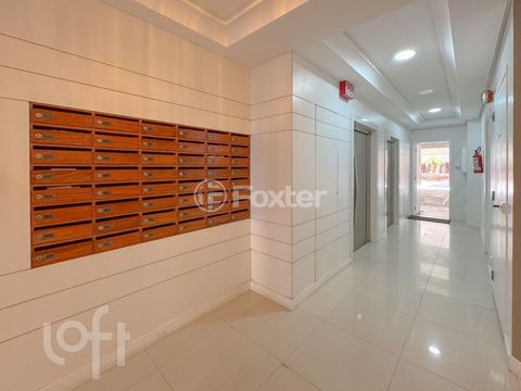 Image 3 - 878396
