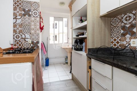 Image 19 - 878402