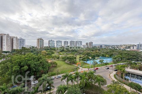 Image 6 - 878403