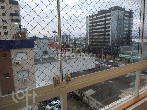Image 10 - 878418