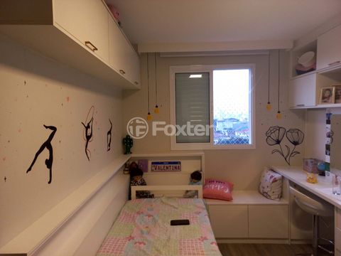 Image 2 - 878429