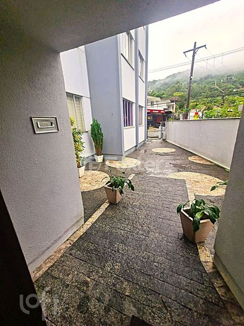 Image 0 - 878434