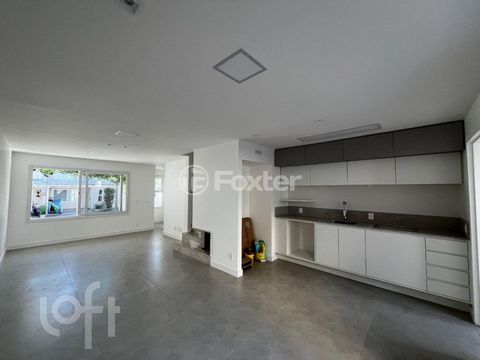 Image 3 - 878435