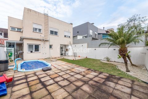 Image 4 - 878459