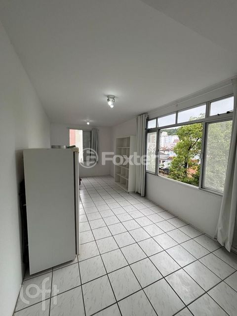 Image 1 - 878461