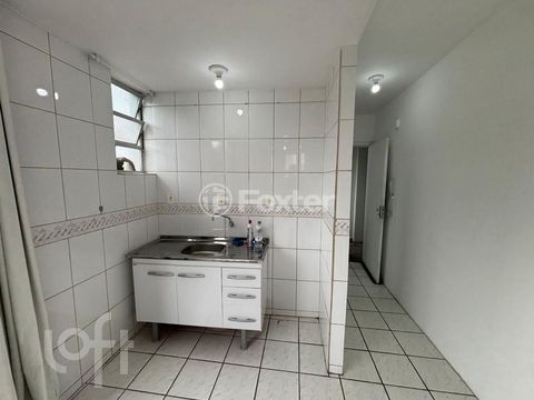 Image 9 - 878461