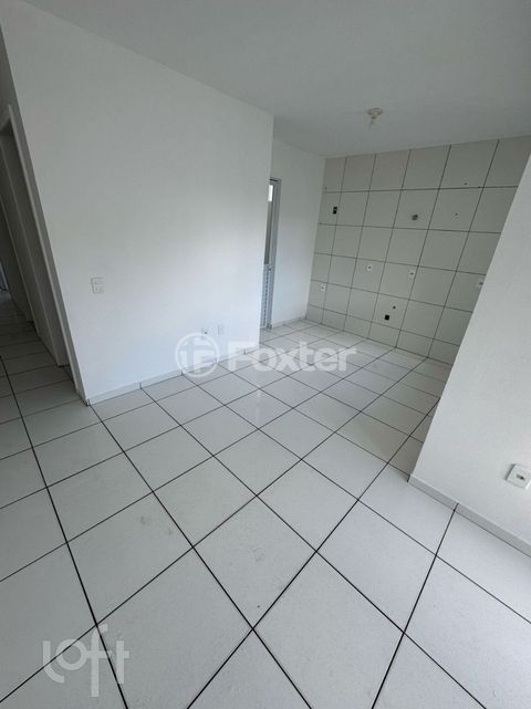 Image 1 - 878464