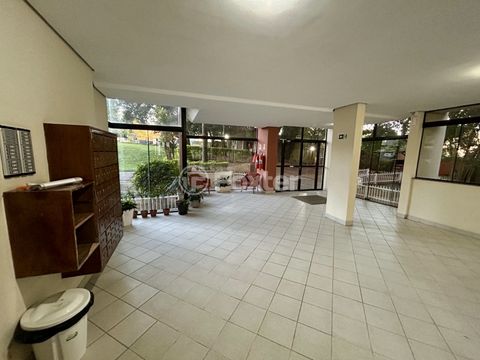 Image 16 - 878491