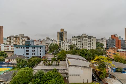 Image 4 - 878494