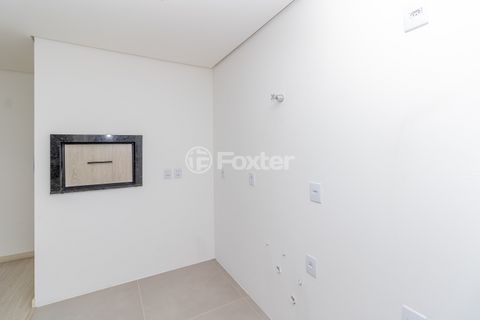 Image 7 - 878494