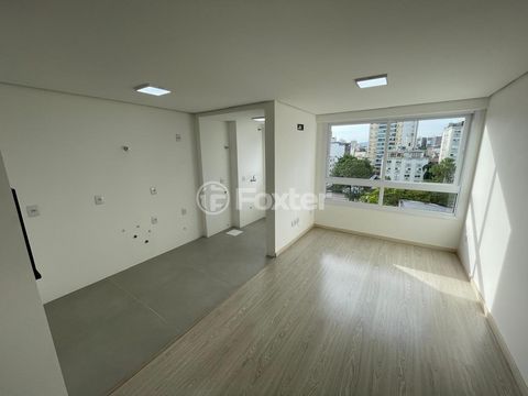 Image 5 - 878494
