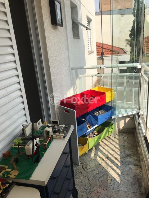 Image 5 - 878553