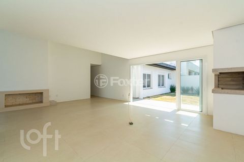 Image 3 - 878561