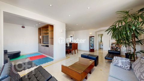 Image 3 - 878569