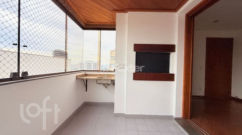 Image 6 - 878573