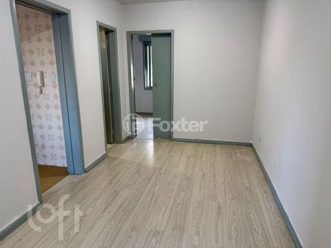 Image 5 - 878584