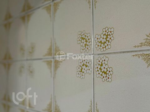 Image 9 - 878584