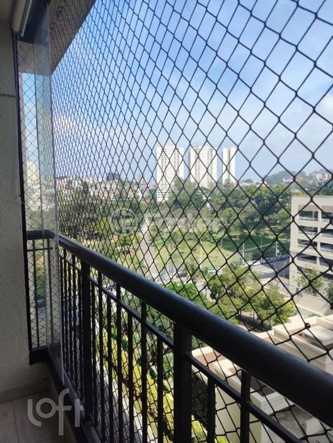 Image 1 - 878586