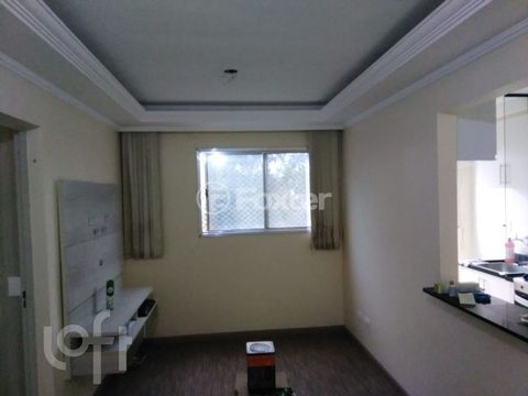 Image 5 - 878636