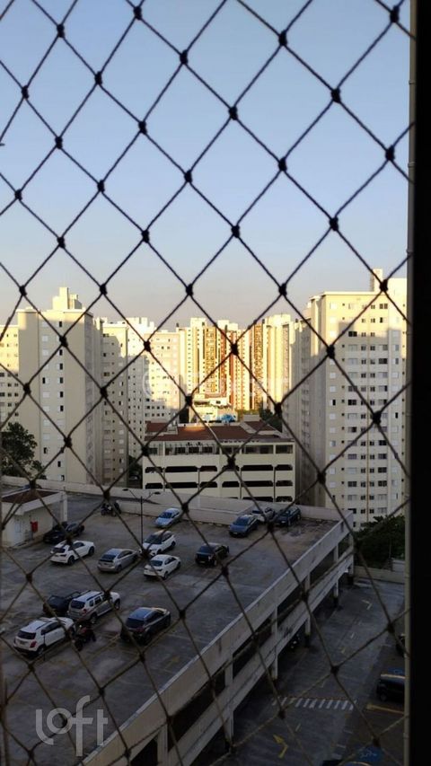 Image 6 - 878639