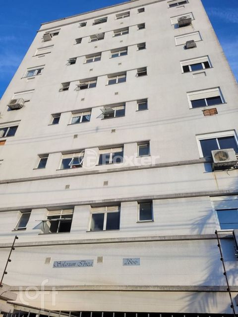 Image 1 - 878645