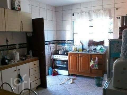 Image 4 - 878657