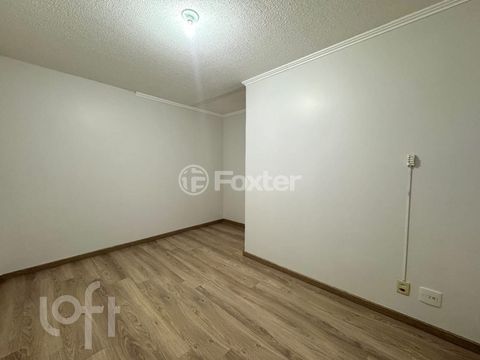Image 10 - 878660