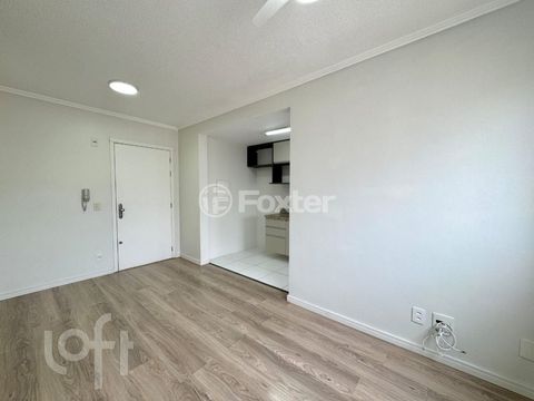 Image 6 - 878660