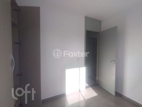 Image 7 - 878662