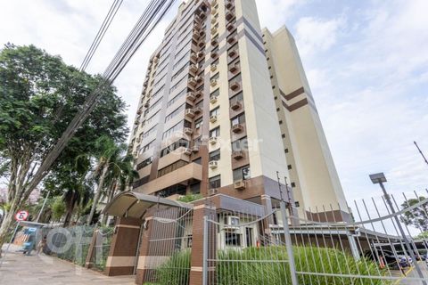 Image 11 - 878664