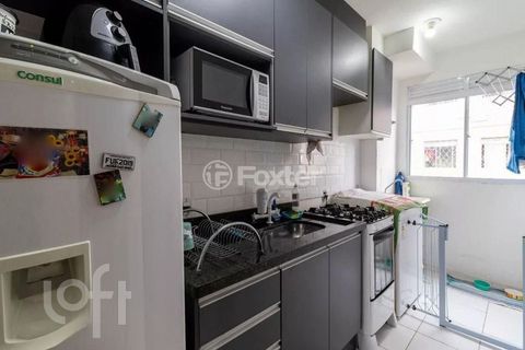 Image 9 - 878666