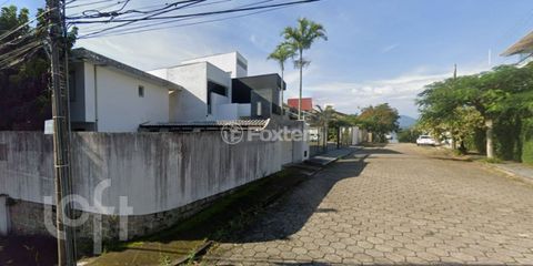 Image 1 - 878687