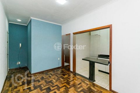 Image 17 - 878694