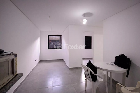 Image 3 - 878699