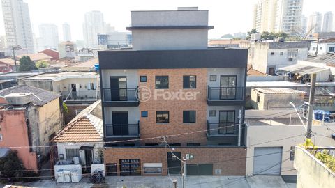 Image 9 - 878699