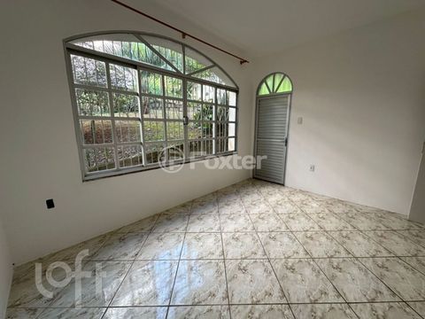 Image 8 - 878704