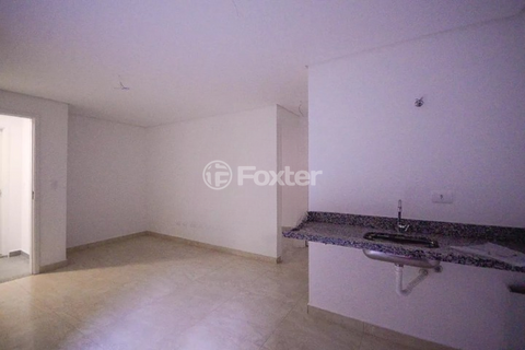 Image 4 - 878705