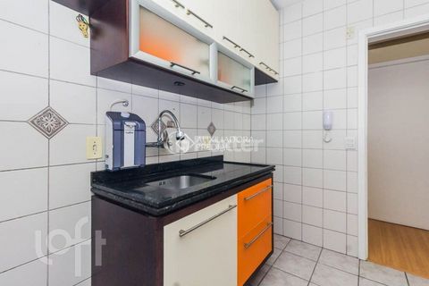 Image 7 - 878707