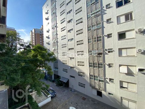 Image 6 - 878707
