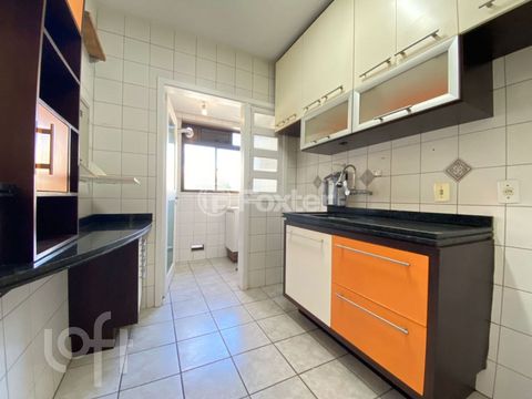 Image 7 - 878707