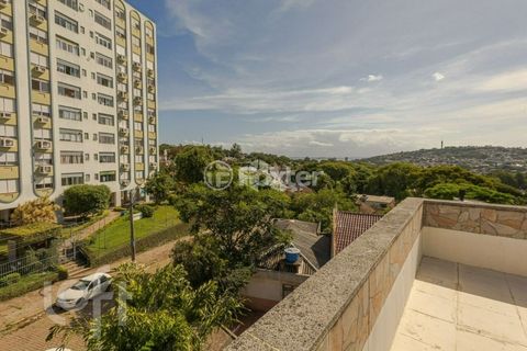 Image 4 - 878721