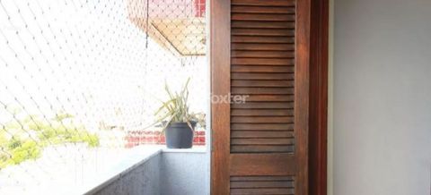 Image 5 - 878820