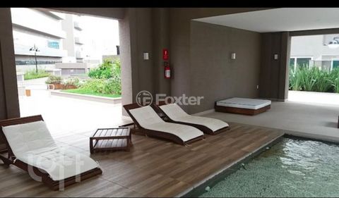 Image 8 - 878825