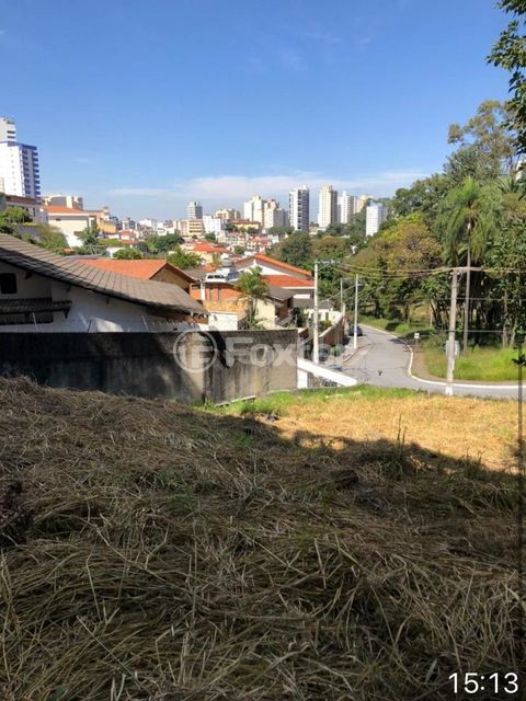 Image 0 - 878837