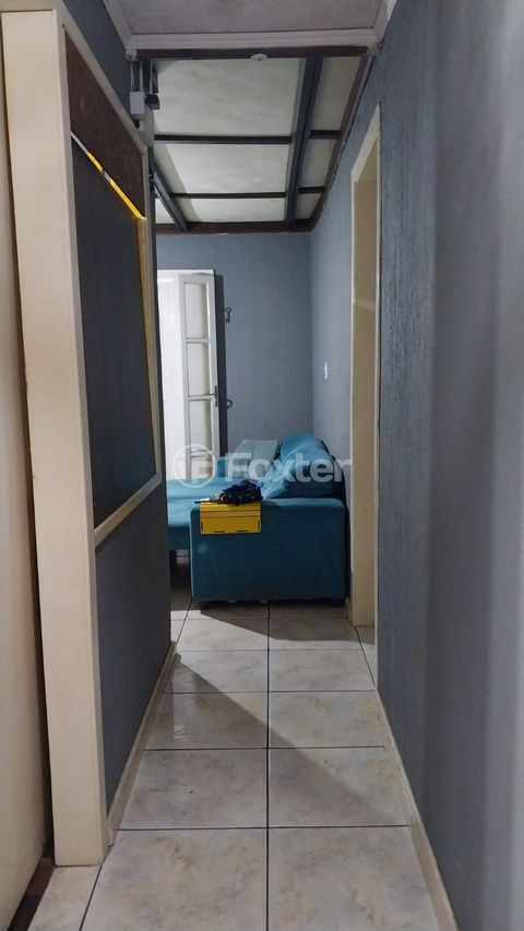 Image 8 - 878838