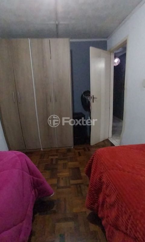 Image 11 - 878838
